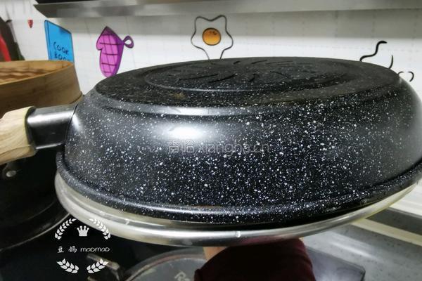 菠菜鸡蛋饼的做法图解9
