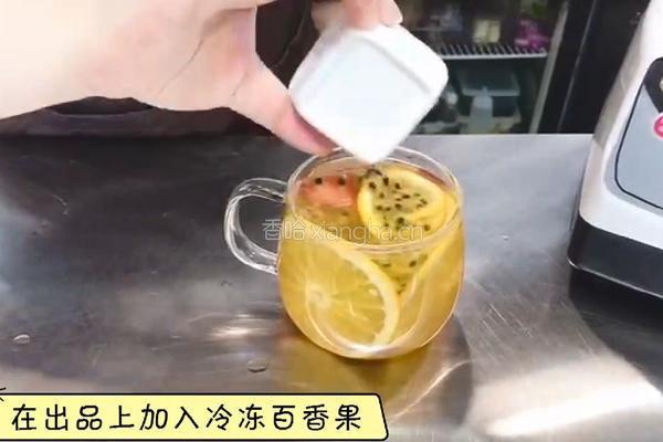 热饮水果茶｜蜜桃百香果茶的做法图解5