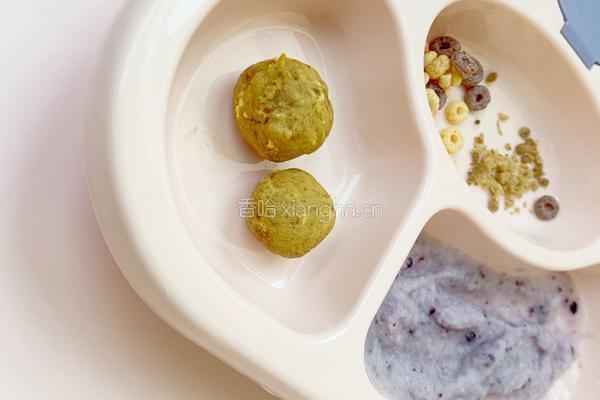 7个月宝宝辅食：红枣蛋黄泥的做法图解6