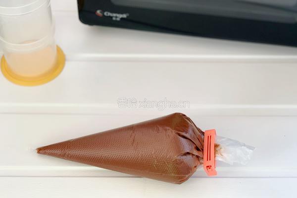假装栗子的的巧克力玛德琳的做法图解10
