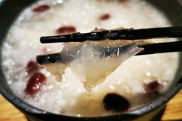 银耳红枣羹的做法图解7