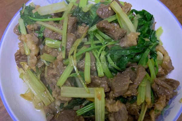 芹菜炒牛肉的做法图解7