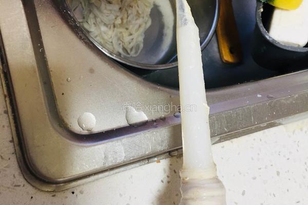 脆皮炸鸡肉和猪肉小肠的做法图解5