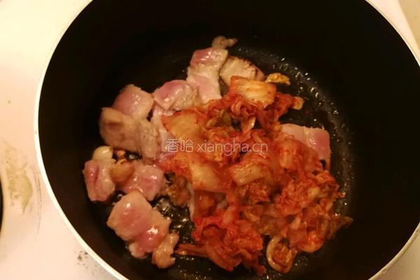 韩式五花肉泡菜汤的做法图解7