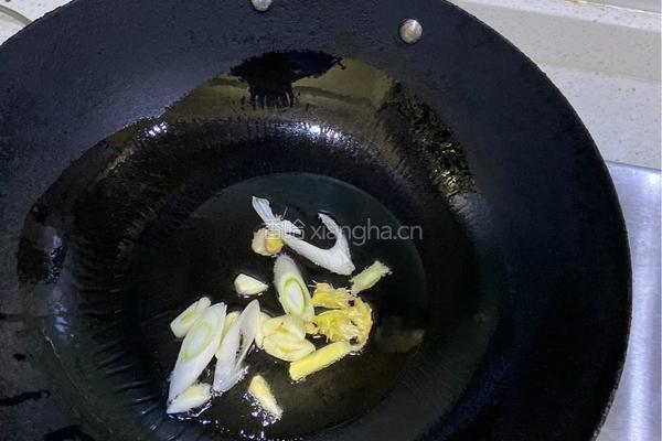 芋仔烧肉的做法图解4