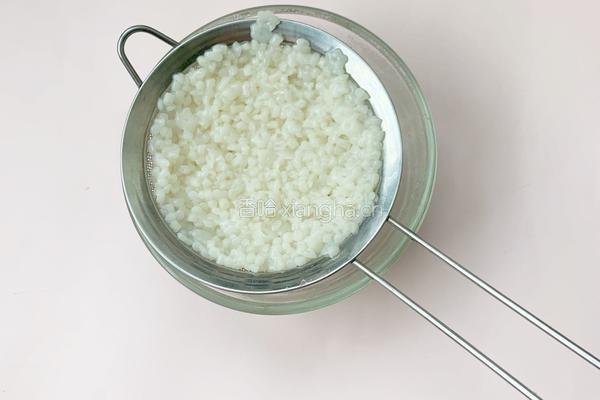 8个月以上宝宝辅食:茄汁小花粒粒面的做法图解5