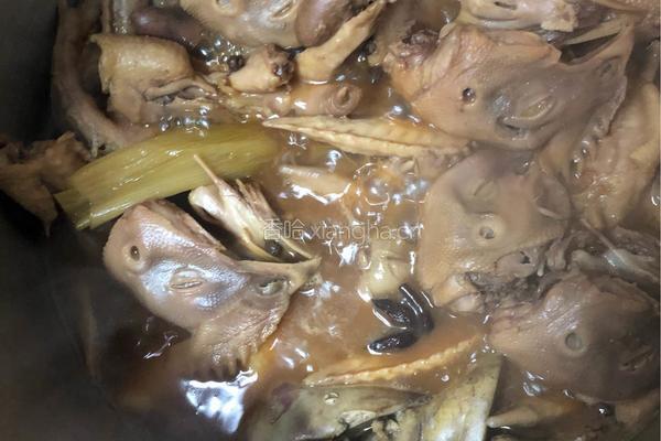 原味酱鸡的做法图解3