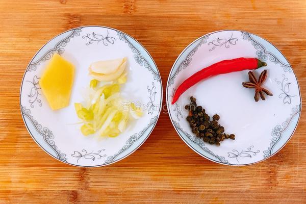 鸡腿烧土豆的做法图解2