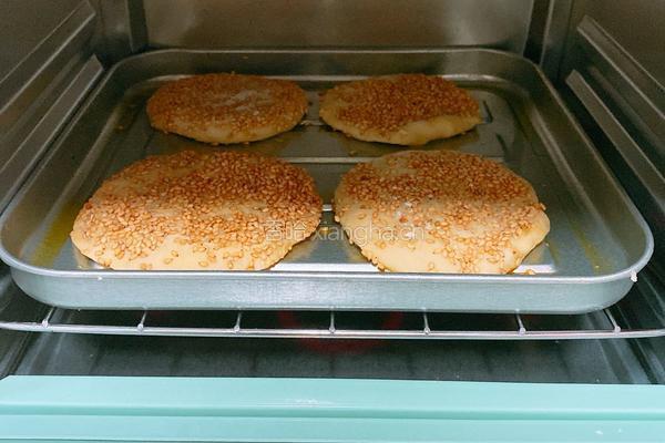 芝麻地瓜饼的做法图解10