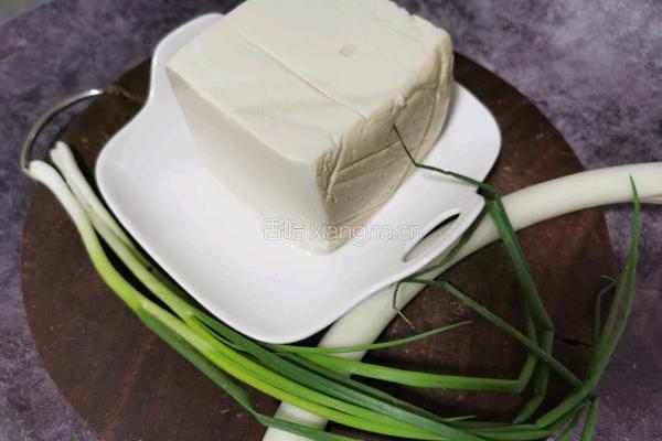 麻婆豆腐的做法图解1