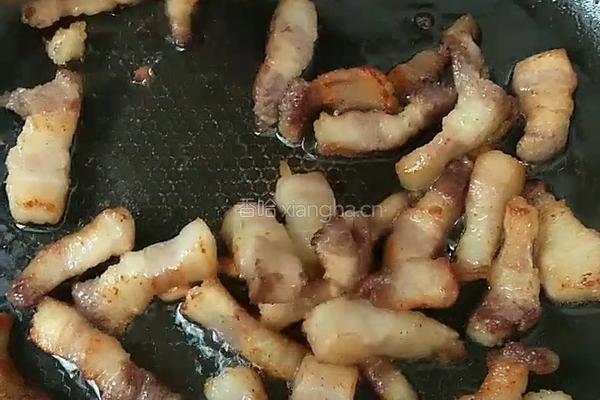 加鸡蛋的红烧肉的做法图解3