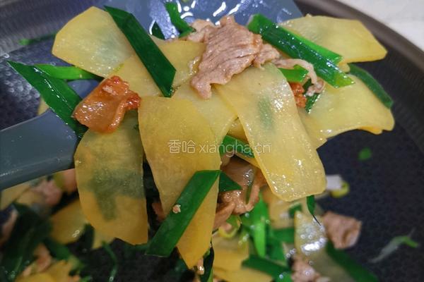 蒜苗土豆炒肉片的做法图解7