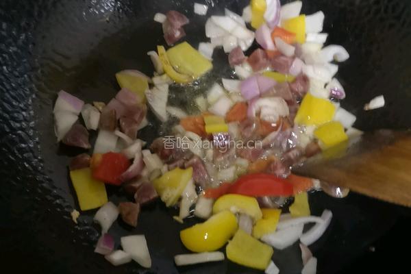 什锦炒饭的做法图解3