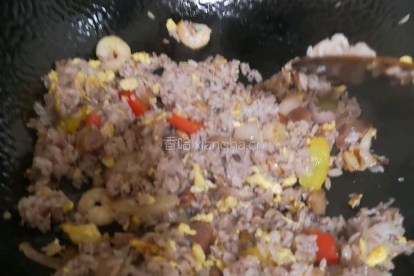 什锦炒饭的做法图解7