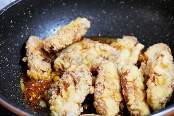 蜂蜜黄油炸鸡翅的做法图解24