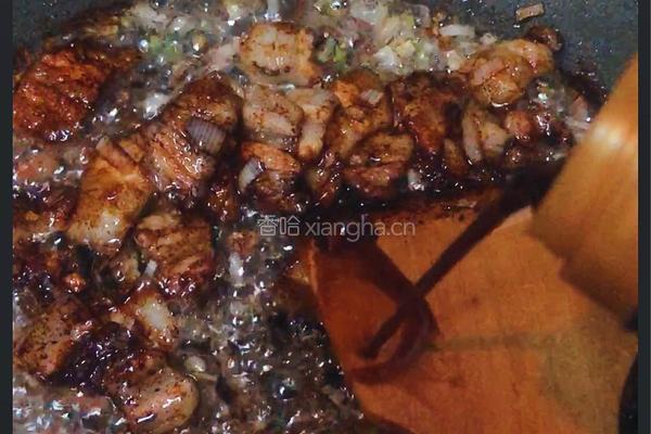 白菜木耳炒肉的做法图解6
