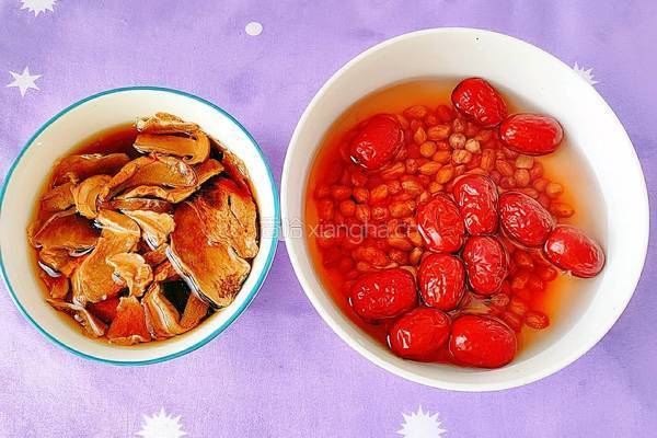 木瓜大脚菌椰汁鸭肉汤的做法图解3