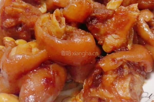 不用一滴油一滴水，做出来的懒人版猪蹄炖黄豆的做法图解12