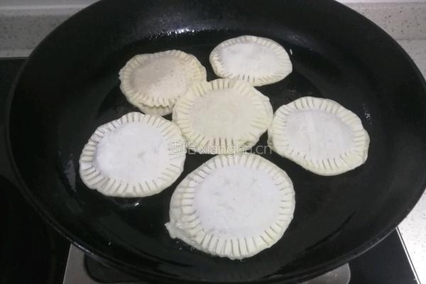 饺子皮土豆饼的做法图解20