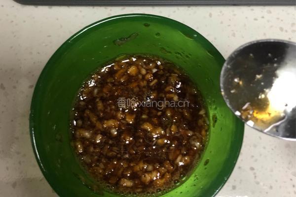 蒜味儿茄条的做法图解2