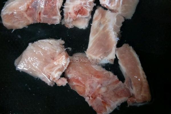 排骨芸豆焖面的做法图解2