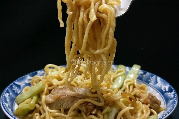排骨芸豆焖面的做法图解8