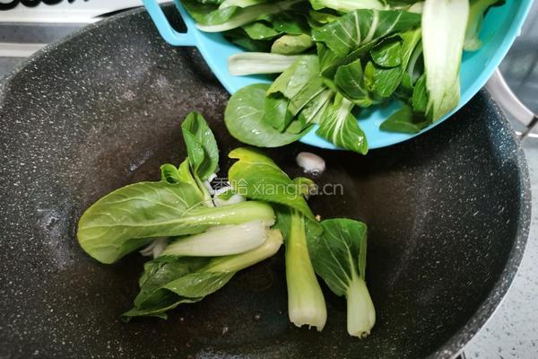 炝炒小青菜的做法图解4