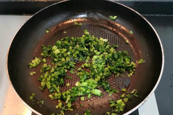 萝卜缨子炒年糕的做法图解11