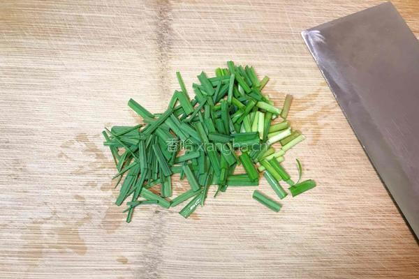 五花肉炒土豆的做法图解2
