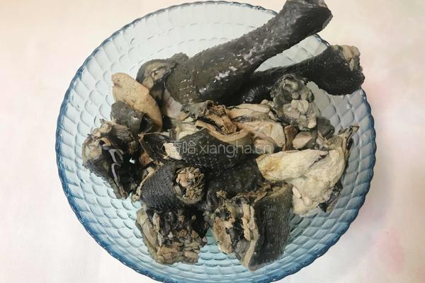 药膳乌鸡汤的做法图解4