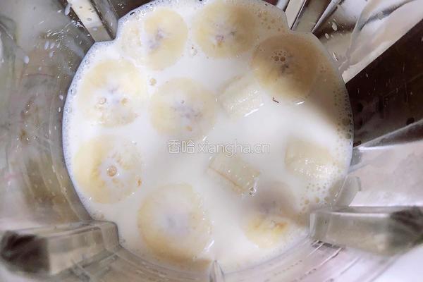 榴莲香蕉奶昔的做法图解6