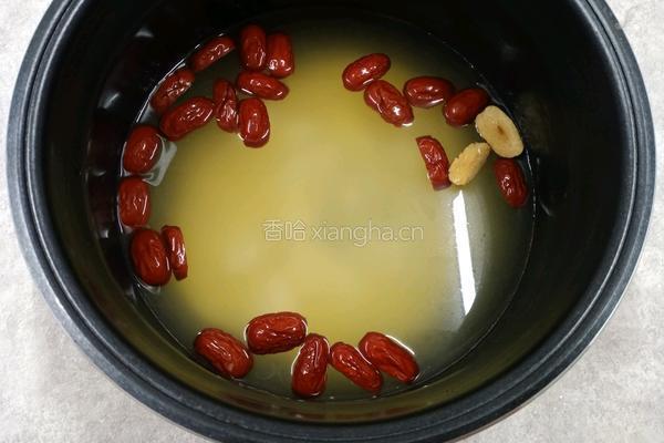 山药红枣小米粥的做法图解8