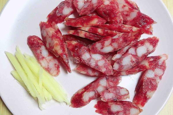 豆豉蒜苗炒腊肠的做法图解4
