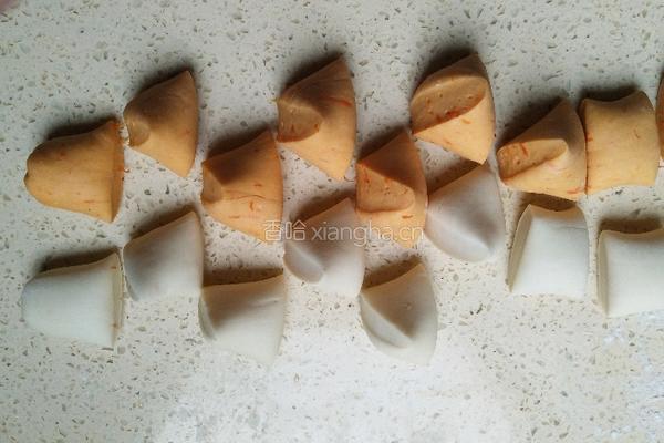双色馒头的做法图解6