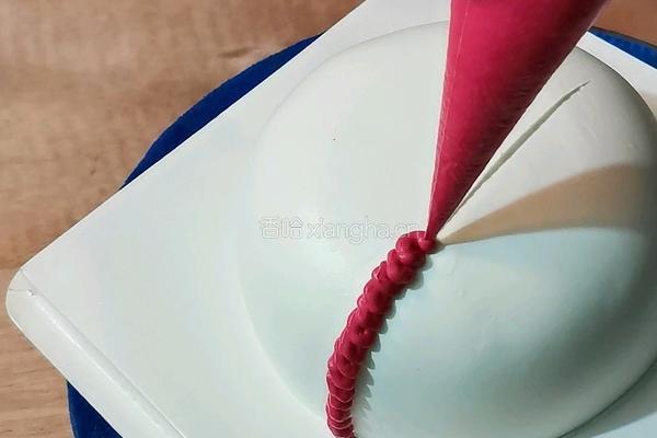 冬天里可爱的小雪人的做法图解7
