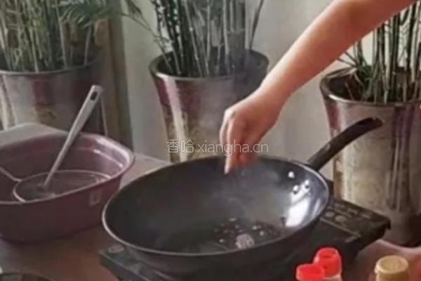 什锦鸭血的做法图解1