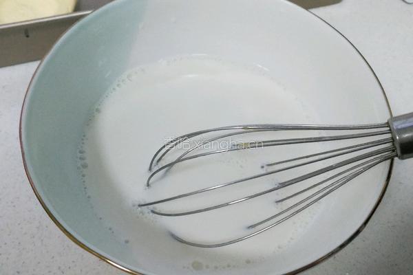 草莓蛋挞的做法图解1
