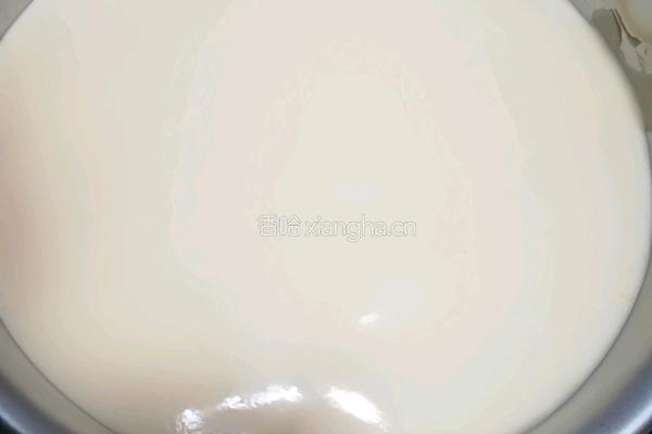 8寸烫面戚风蛋糕的做法图解8