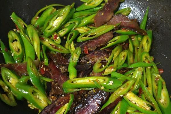 土豆炒腊肉的做法图解5