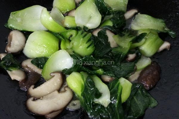 青菜炒香菇的做法图解7