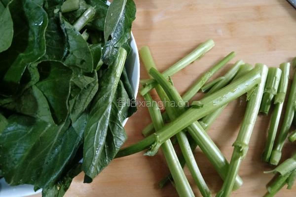 蚝油牛柳菜芯的做法图解2