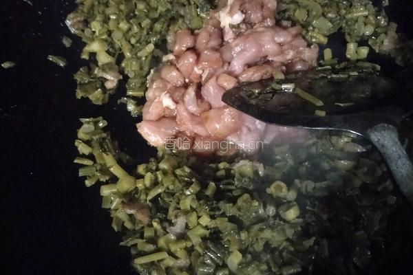 酸菜炒肉的做法图解7