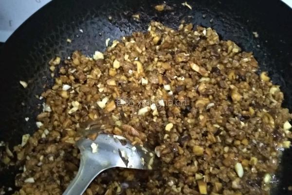 香菇肉酱的做法图解5