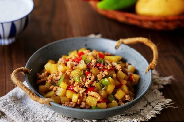 肉末土豆丁的做法图解12