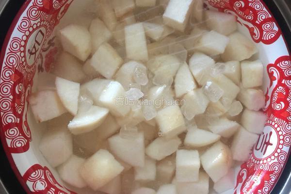 冰糖雪梨（超简易低配版）的做法图解4