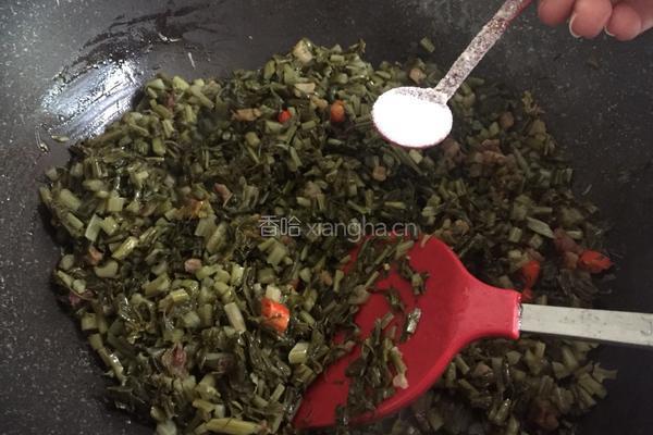 酸菜肉丁的做法图解4
