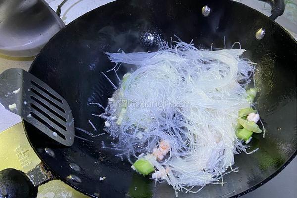 虾仁粉丝的做法图解5