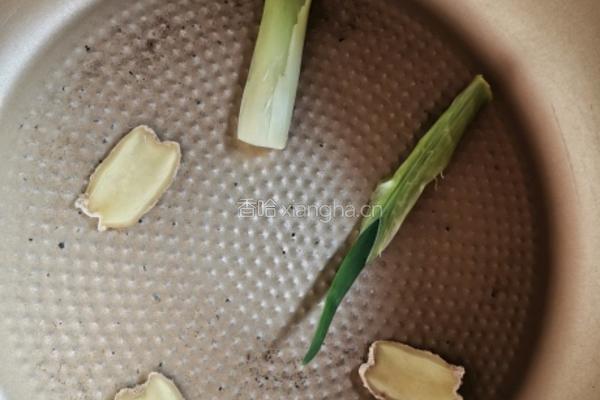 电饭锅盐焗鸡腿的做法图解6