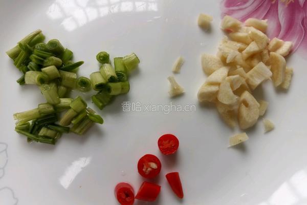 鸭血烧豆腐的做法图解3