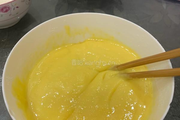 戚风蛋糕的做法图解5